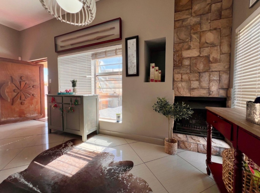4 Bedroom Property for Sale in Myburgh Park Western Cape